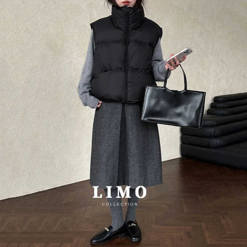 

LIMO 2025 Autumn Winter Trending Lazy Style Quilted Nylon Down Gilet Vest for Women Casual Puffer Sleeveless Jacket