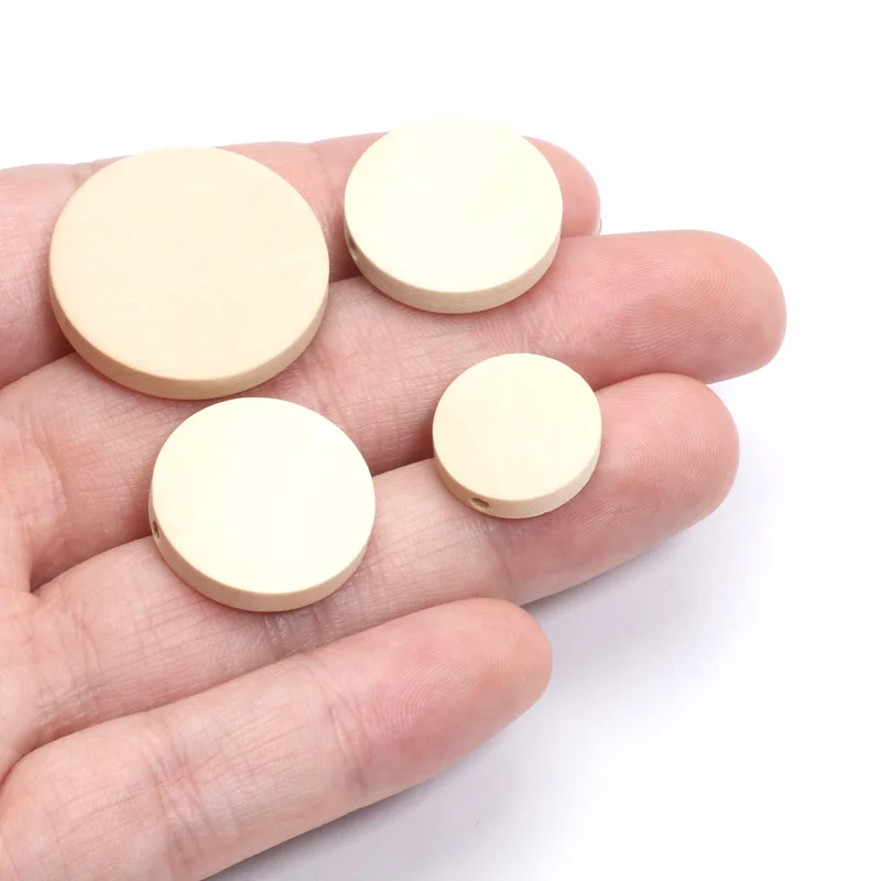 حبات خشبية مسطحة بلون طبيعي ، حبات مستديرة سائبة فارغة لصنع الحلي ، أقراط ساحرة ، مشغولات يدوية يدوية يدوية الصنع ، 15: 20: 50: 50: 50