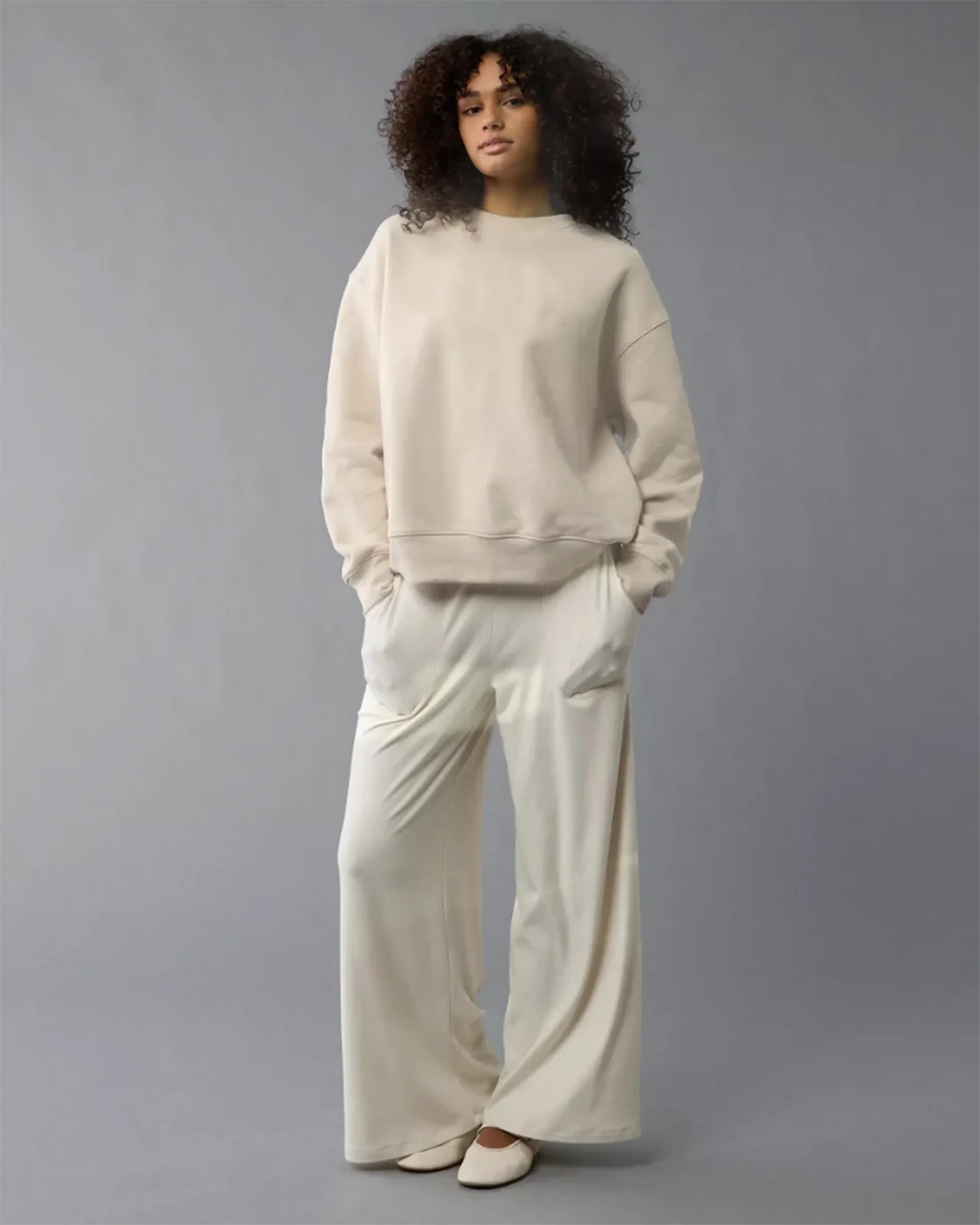 

2025 сплошной цвет плюс размер High Street ретро женская универсальная толстовка с круглым вырезом модная одежда зимняя женская толстовка