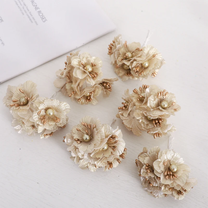 Fleurs artificielles dorées brillantes, 6 pièces, petit Bouquet de décoration pour mariage, maison, fausse couronne de noël, boîte cadeau de fête, bricolage, Scrapbooking