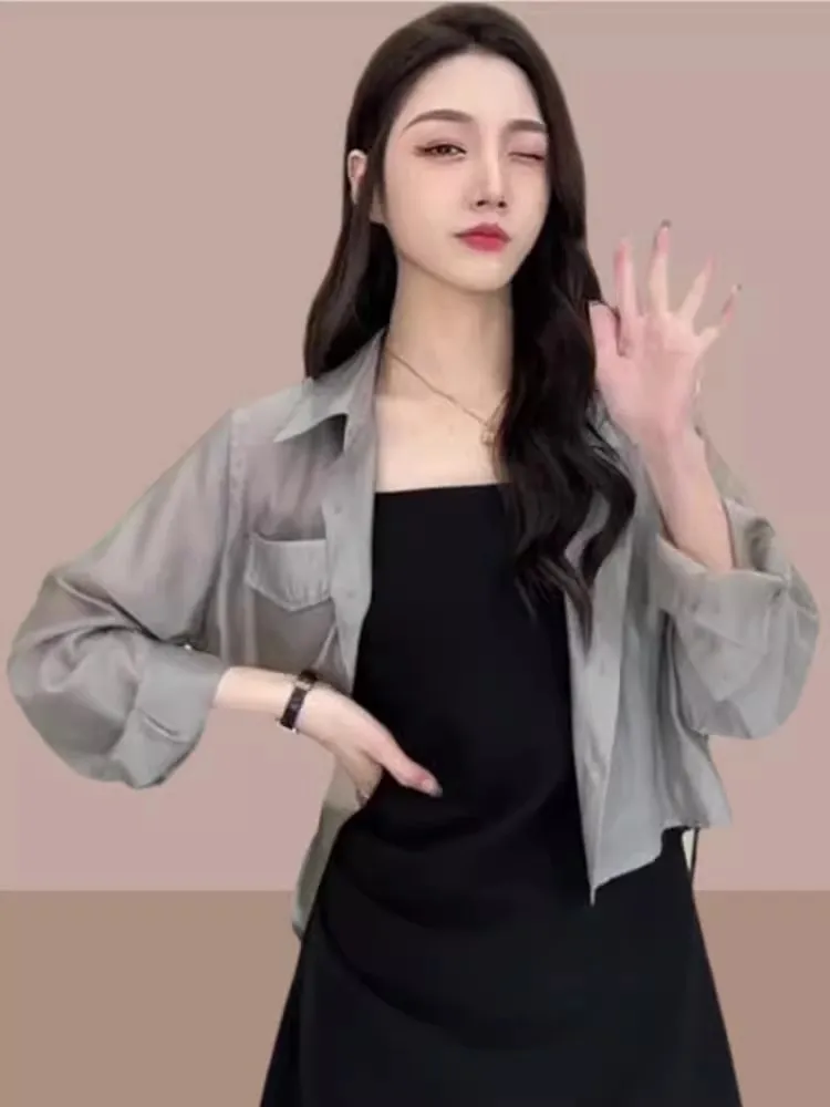 

Gray Short Length Women's Summer Loose Thin Sun Protection Shirt Ice Silk Outerwear Small Size Light Weight Casual Style