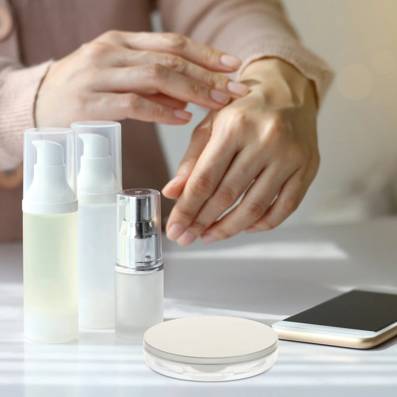 

2Pcs Loose Powder Case Reusable Makeup Powder Box Portable Container for Travel Easy to Clean Smooth Surface Design