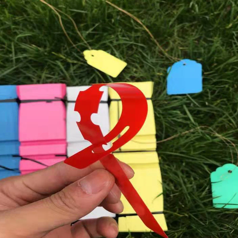 

200Pcs Plant Garden Labels Waterproof Red Nursery Markers Foldable Durable Inclined Design Reusable for Farm Garden