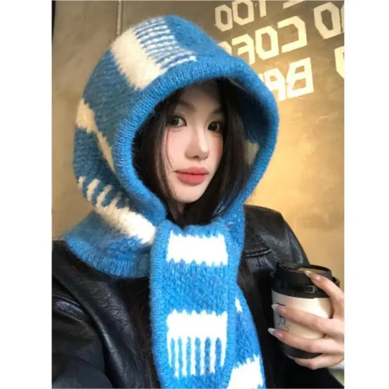 Dicker, Warmer Gestrickter Kapuzenschal mit Schwarz-Weiß-Streifen für Winterliche Outdoor-Aktivitäten und Tägliches Tragen – Detail 8
