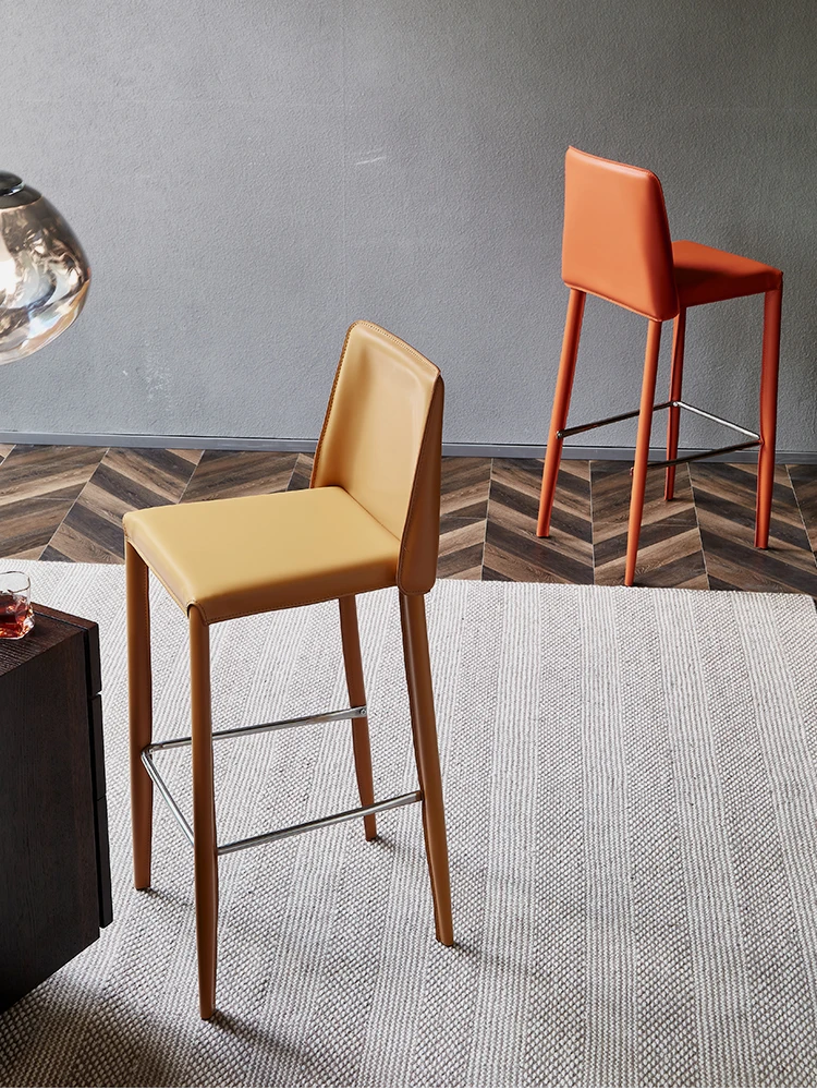 

Minimalist Bar Stool Nordic Luxury High Chair Home Saddle Leather Dining Chair Industrial Style Stool