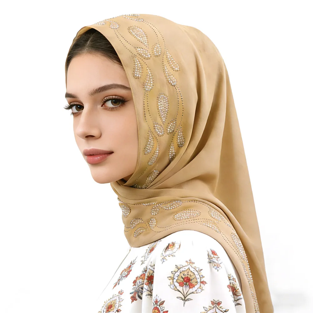 

Woman Headscarf,New Chiffon Long Leaf Rhinestone,Breathable Versatile Headwear,Islamic Hijab,Muslim Fashion Outfit,70x170cm