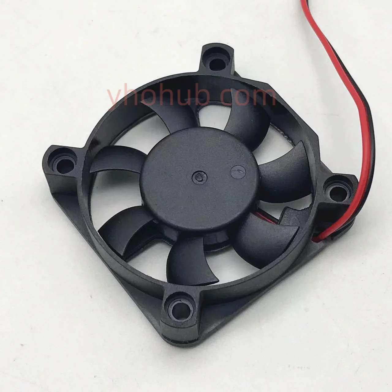 D-FAN DFH5010B DC 12V 0.16A 50x50x10mm 2-Wire Server Cooling Fan