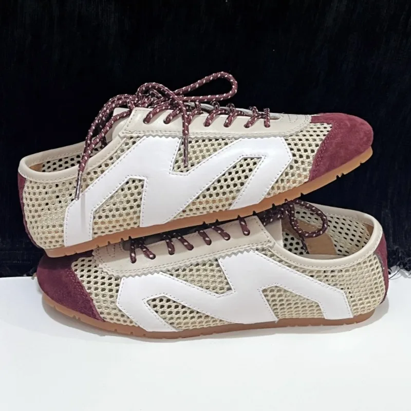 Breathable Hollow Mesh Flat Sneakers Women Fashion Mixed Colors Lace-Up Design Burgundy Faux Suede Derby Shoes Light Casual Shoe