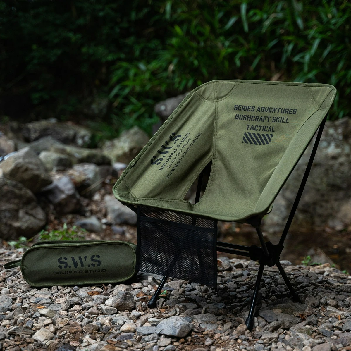 All-Terrain Portable Moon Chair Anti-Sink Feet Folding Camping Seat for Muddy Wilderness Fishing and River Bank Relaxing