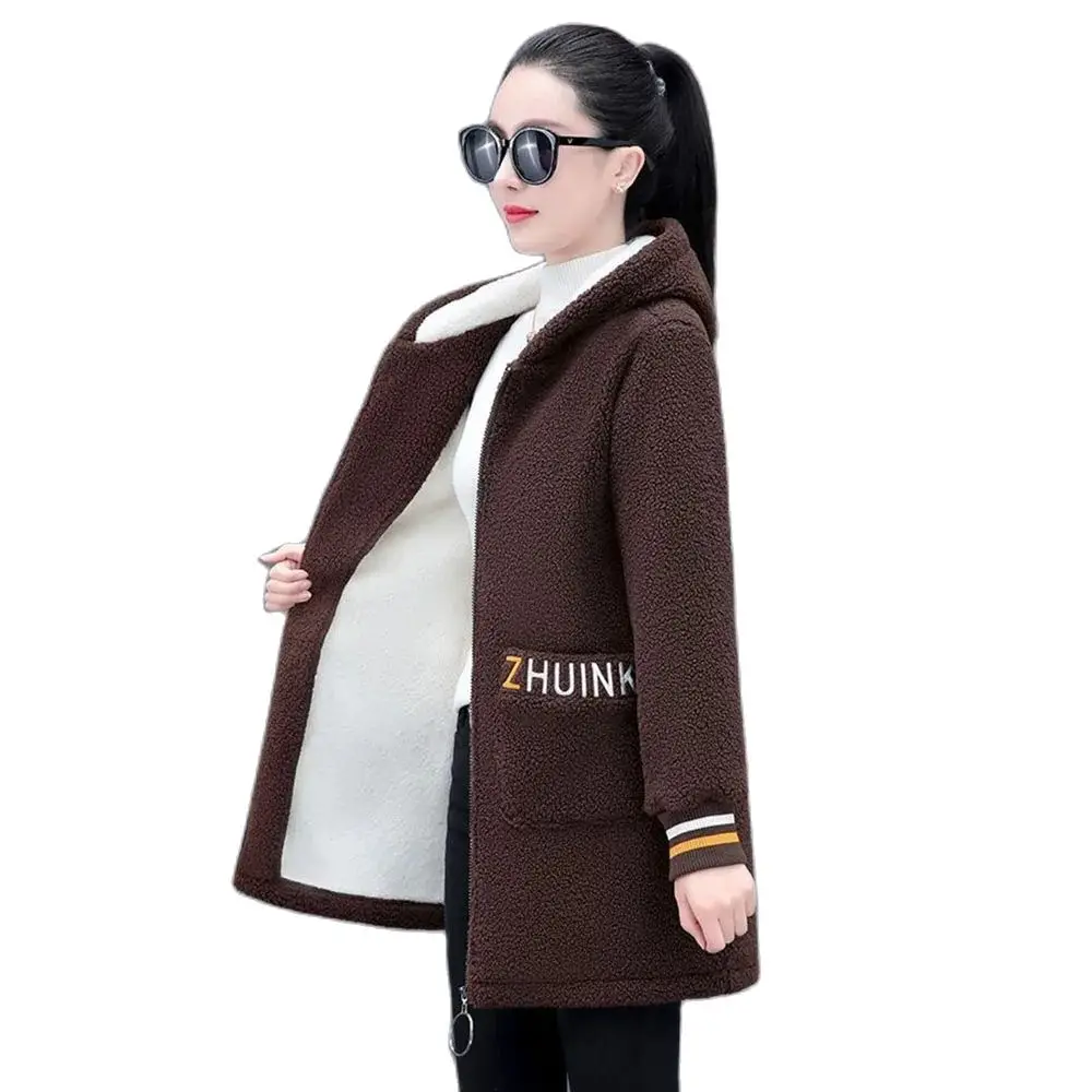 

Winter Fleece Warm Cashmere Casual Coat Female 2024 New Korean Version Hooded Loose Slim Temperament Long Fur Coat Female Tide.