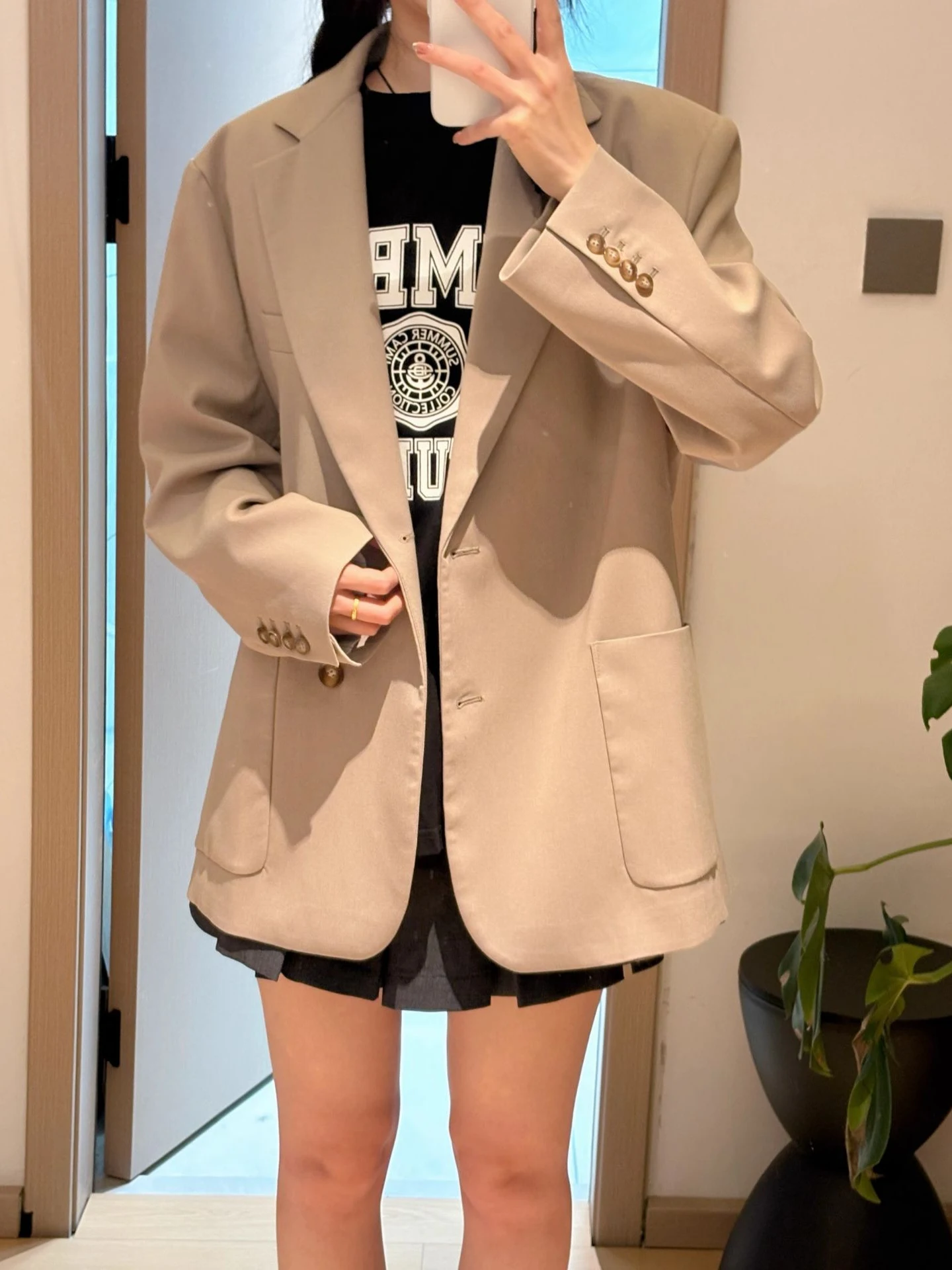 

Spring 2026 Women's Khaki Color Small Suit Jacket Long Sleeve Mid-Length Double-Breasted Casual Fashion Outerwear