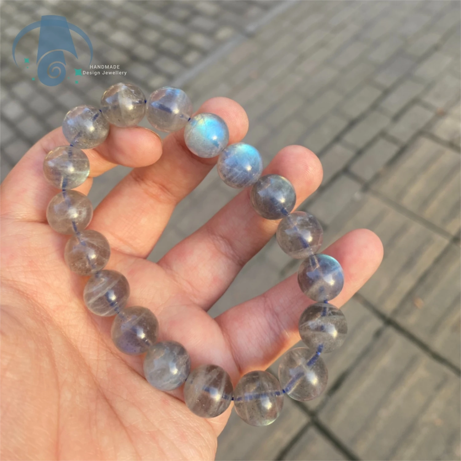 bracelet-en-pierre-de-lune-grise-naturelle-perles-fines-rondes-a-brillement-lisse-style-polyvalent-pour-un-usage-quotidien