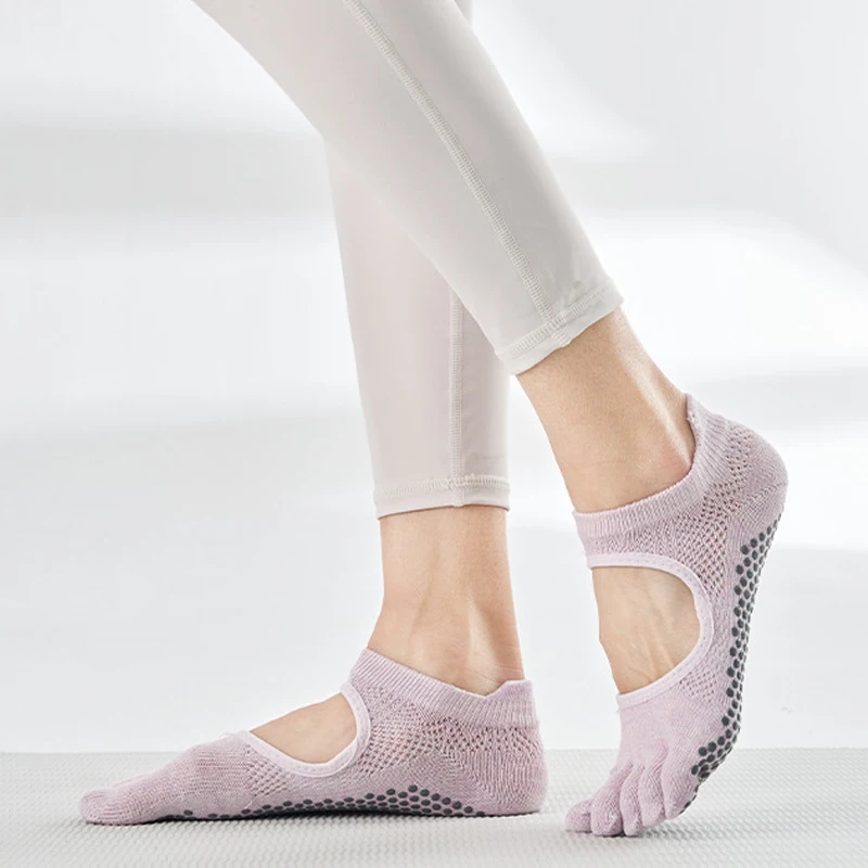 

1 пара носков для йоги и пилатеса с пятью пальцами для женщин, хлопковые дышащие противоскользящие носки для фитнеса и йоги, подходят для европейских размеров 35-40