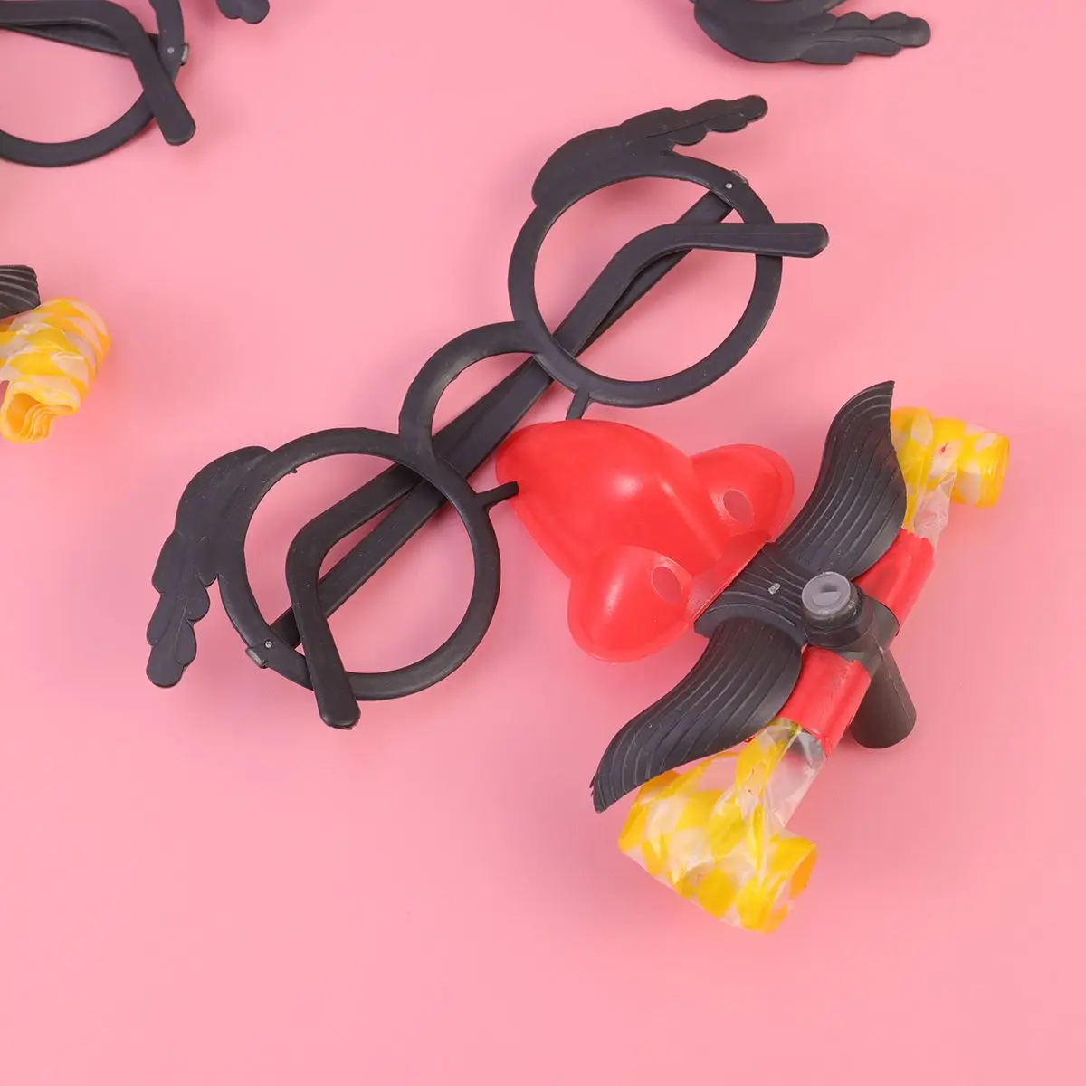 10Pcs Funny Blowing Dragon Whistles Cartoon Big Nose Glasses Brithday Party Cheer Blowout Whistles (Size S Rondom Color)