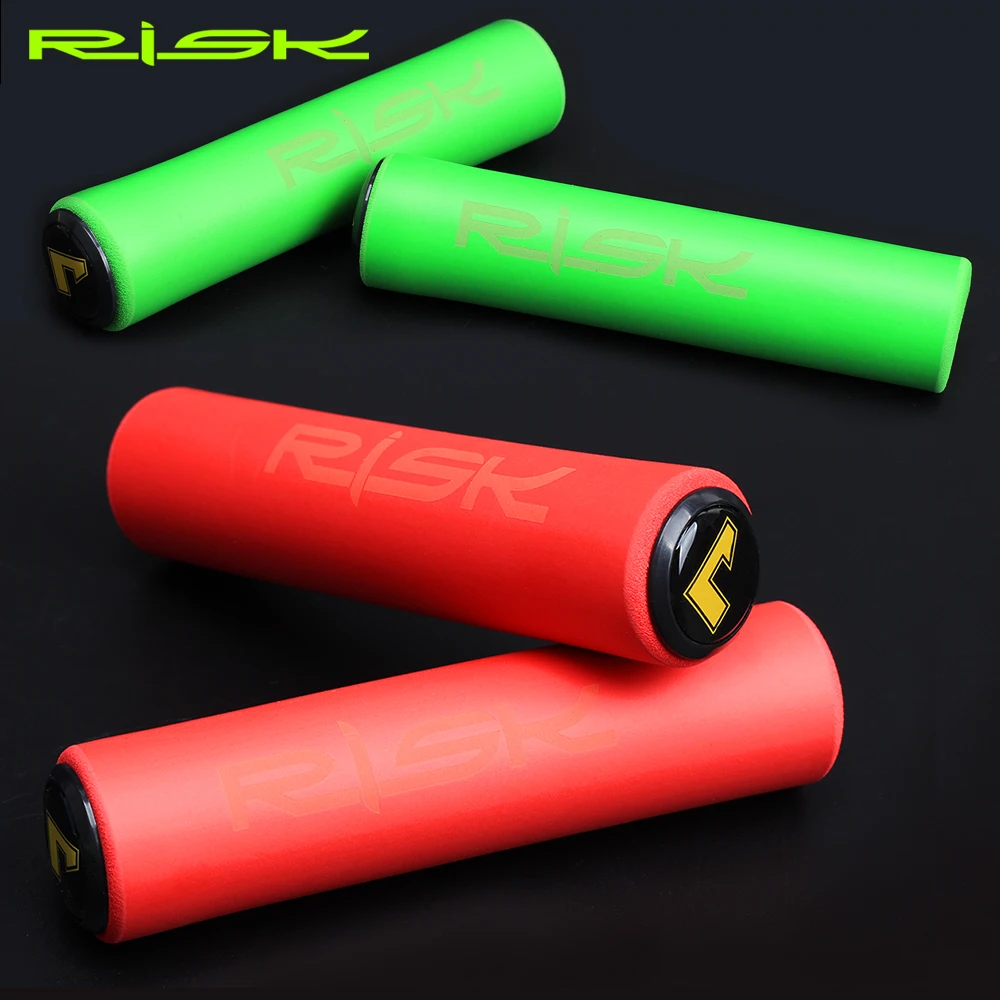 RISK Bicycle Handlebar Grip Soft Silicone Mountain Bike Grip Lightweight MTB Grips Dust-proof Bike Handle with Bar End Plug