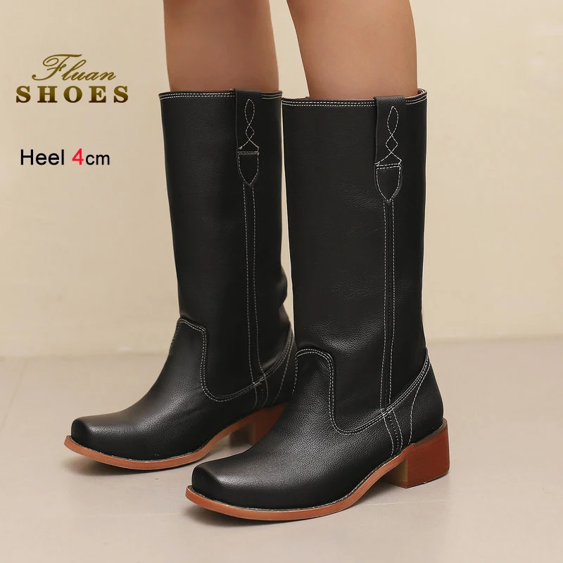 

Рыцарские сапоги. Женская обувь на грубом каблуке 4 см. Сапоги до середины икры на высоком каблуке в стиле ретро с квадратной головкой. Однотонные женские высокие сапоги в британском стиле.