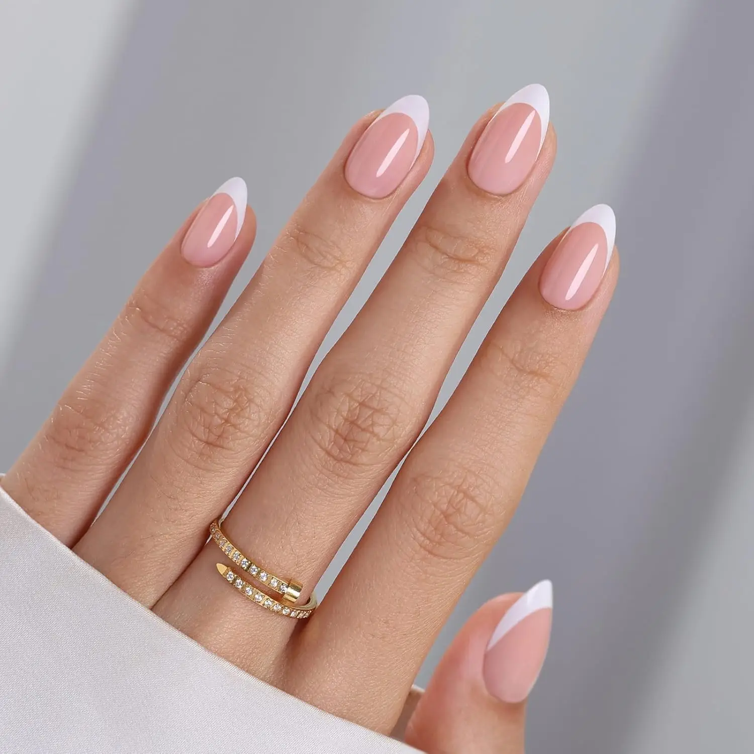 

24Pcs Solid Nude Color Fake Nails with Jelly Glue Short Almond Press on False Nails Wearable Oval Finished Full Cover Nail Tips