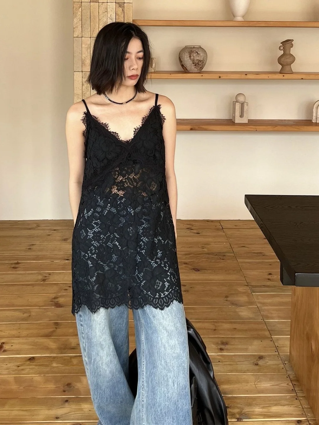 Lace Hollow out V-Neck Strap Vest plus Size Women's Casual Style Hollow Design Slimming Mid-Length Sleeveless Top