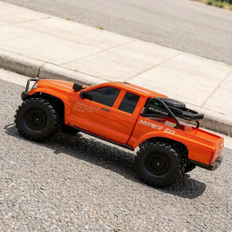 

New MJX 1/8 H8E Brushless Electric 4WD RC Drive Climbing Off-Road Remote Control Differential Lock Foc Simulation Car Model Toy