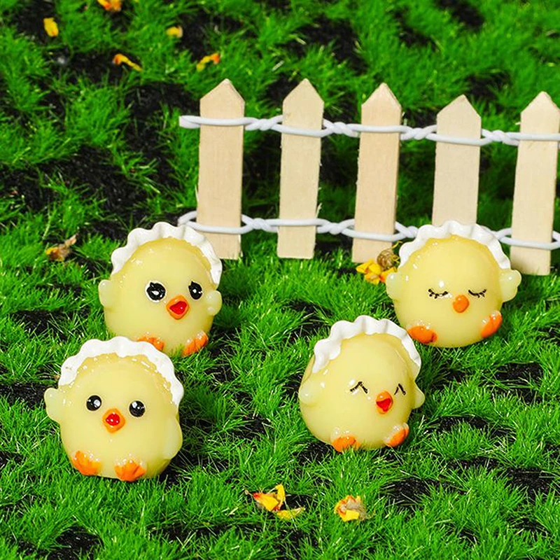 Y Cute Mini Hooded Chick Desktop Office Desktop Ornament Car Home Decor Room Decor Landscape Craft Ornaments Accessories Gifts