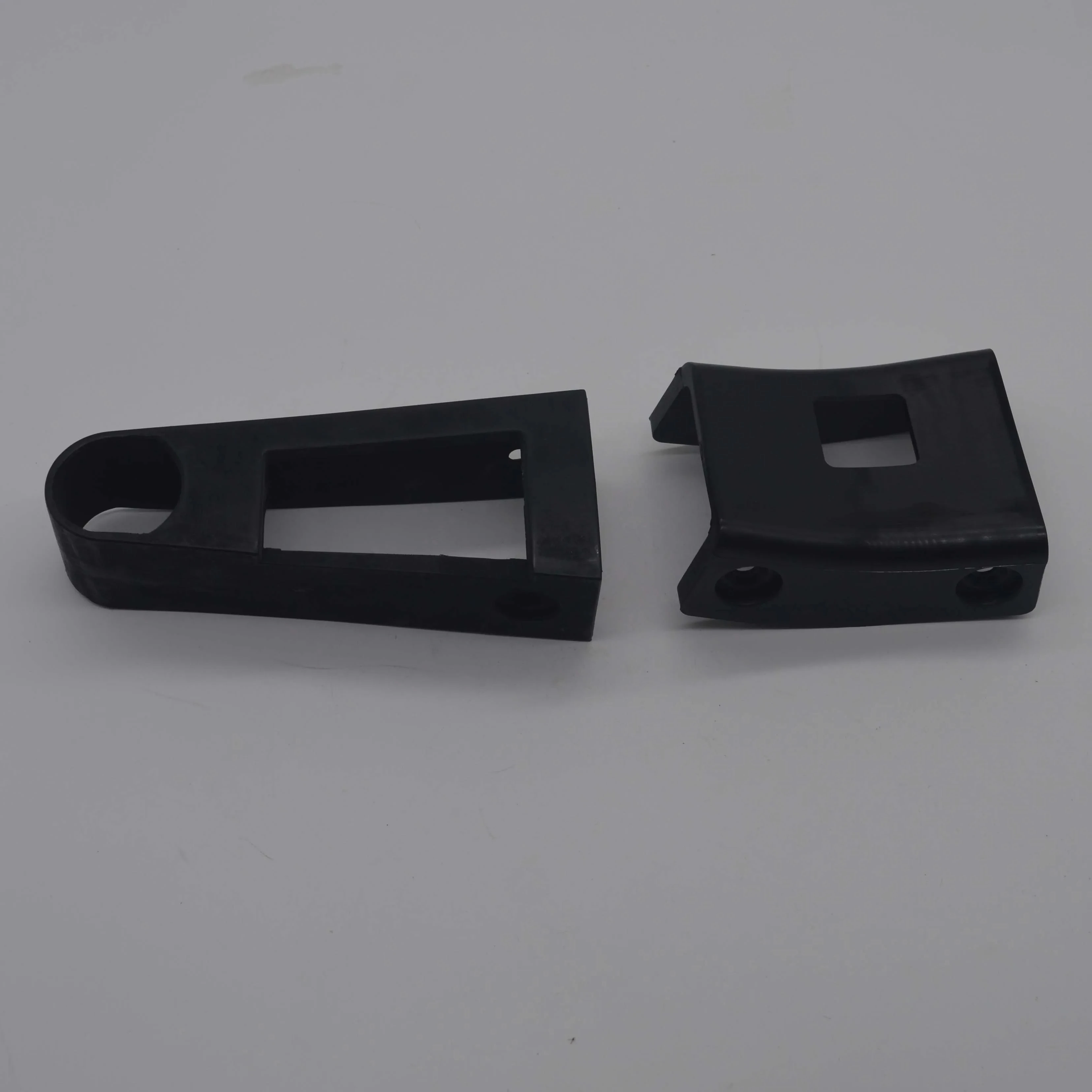 Motorcycle Chain Slider Guide rubber For 150cc QJmoto Benelli 150s 180s RKF RFS150i BJ150-31