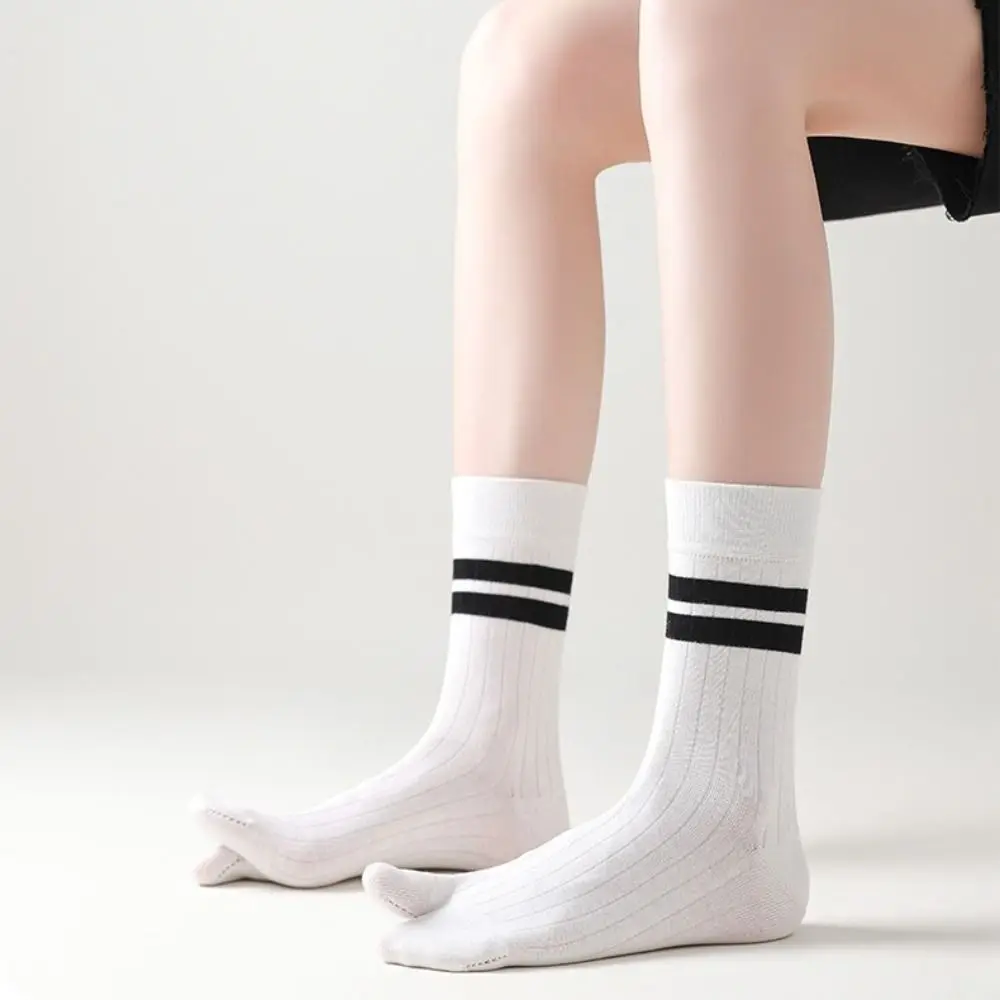 2Pairs شريط اثنين تو جوارب أنبوبية امتصاص العرق تنفس تو منتصف العجل الجوارب الجوارب القطن فاصل أصابع القدم الجوارب النعال