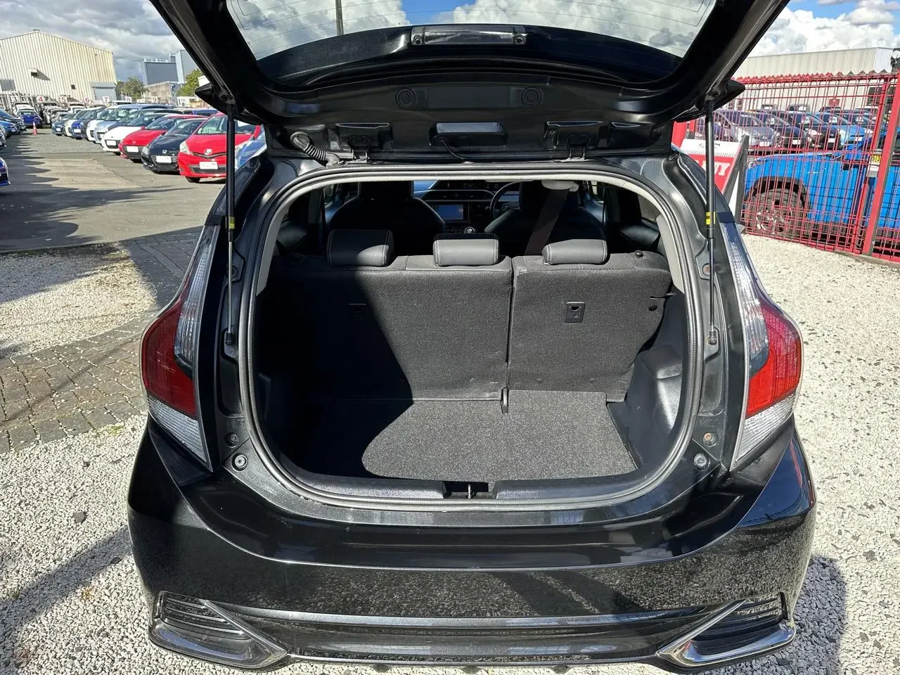 

Auto Struts With Springs For Toyota Aqua Prius C (NHP10) 2011-2021 Rear Tailgate Trunk Boot Lift Supports Shock Damper Rod