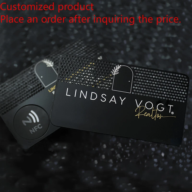 Prodotto personalizzato Incisione laser Adssozzo personalizzato personalizzato Chip Ntag216 Oro Nero Contatto Rfid Blank Nfc Metal Business