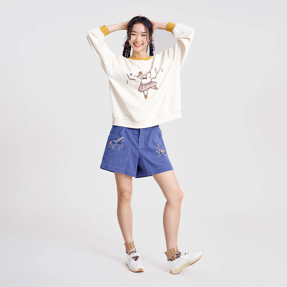 MOVEUP Long Sleeved Round Neck Sweatshirt 2026 Spring New Dance Kitten Embroidered Contrasting Cuffs Tops For Women 3ELC11423