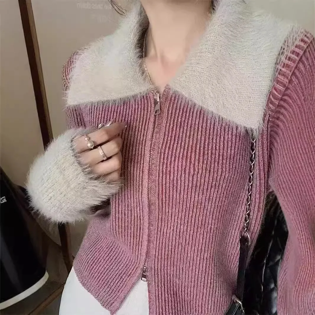 

Women's Autumn Winter Polyester Fiber Faux Fur Sleeve Patchwork Sweater Coat Double Zipper Collared Short Knitted Cardigan