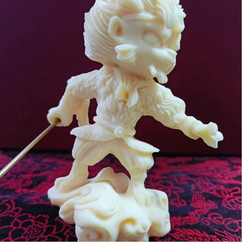 منتج جديد العاج الجوز تشى تيان دا شنغ الديكور سيارة الديكور القتال معركة شنغ الشمس وو كونغ الحرف الديكور بالجملة