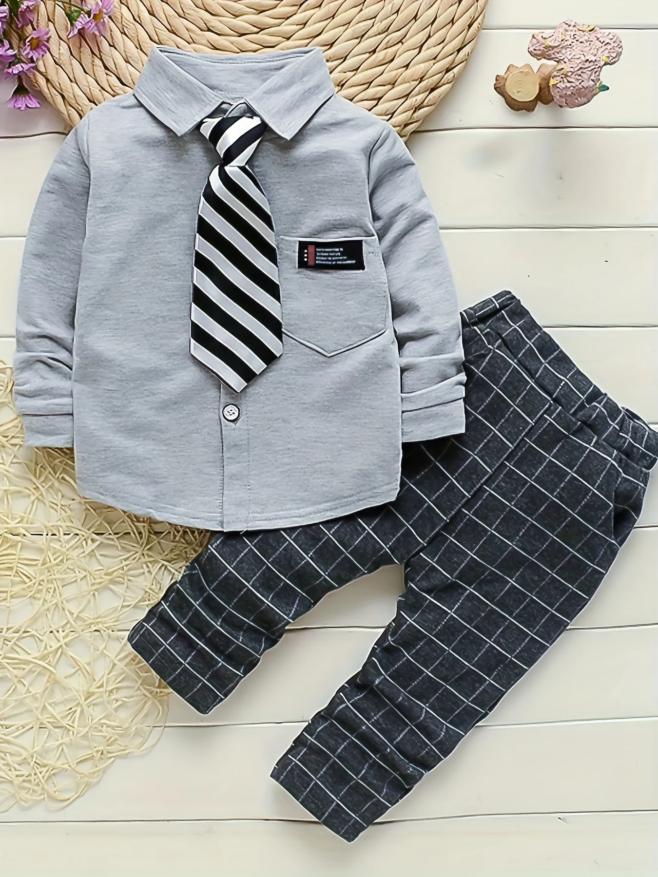

New Autumn Boys Shirt with Tie & Pants Two-piece Set