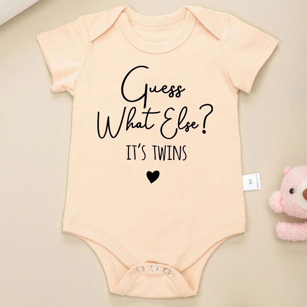 Twin Infant Onesies Fun Letter Print Pregnancy Announcement Baby Clothes Double Surprise Fine Gift Cotton Newborn Bodysuiys