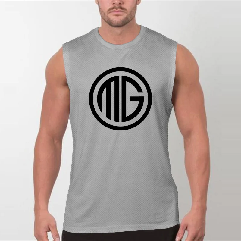 Lightweight Mesh Running Vests Men Quick Dry Sleeveless Shirt Breathable Crew Neck Athletic Top for Gym Crossfit Training Sport