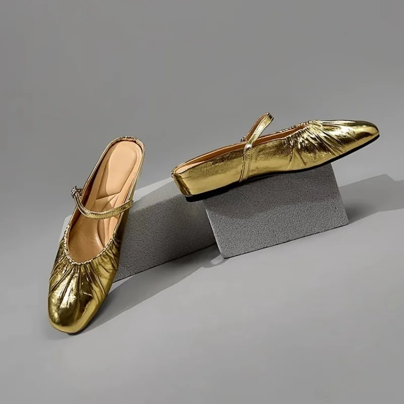 

High End Fashion Casual Flat Leather Shoes Women's Genuine Leather Golden Sliver Black Pleated Outdoor Wear Summer Slippers