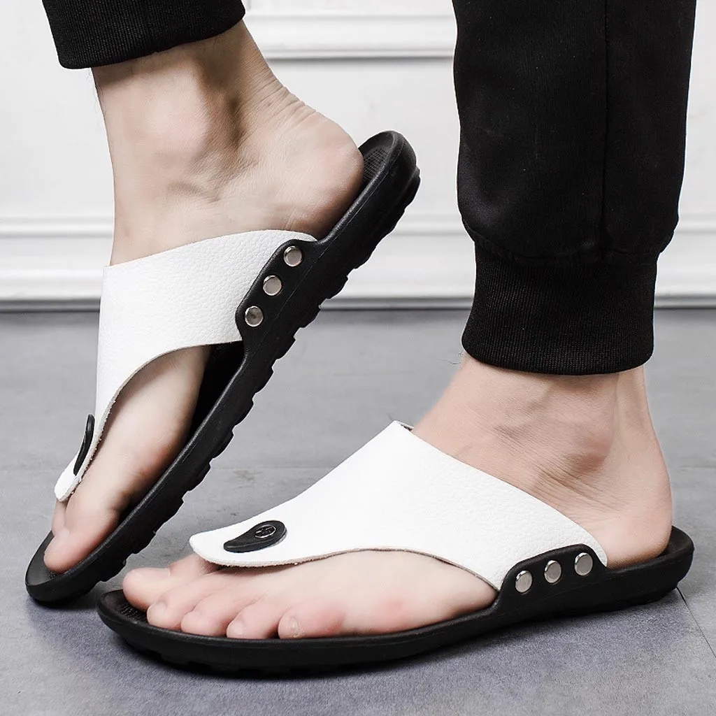 Tongs rétro en cuir doré pour hommes, pantoufles d'été décontractées, chaussures de loisirs respirantes, pantoufles de plage à la mode