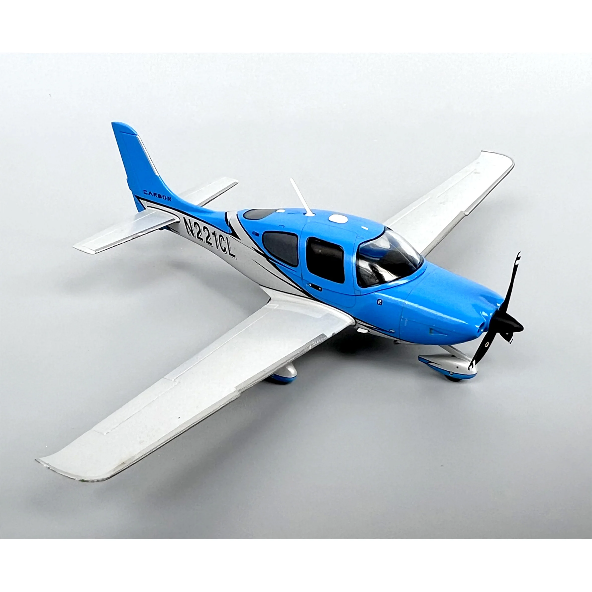 Modelo de avión de un solo motor de carbono 1/72 SR22T-GTS, colección de aleación N221CL