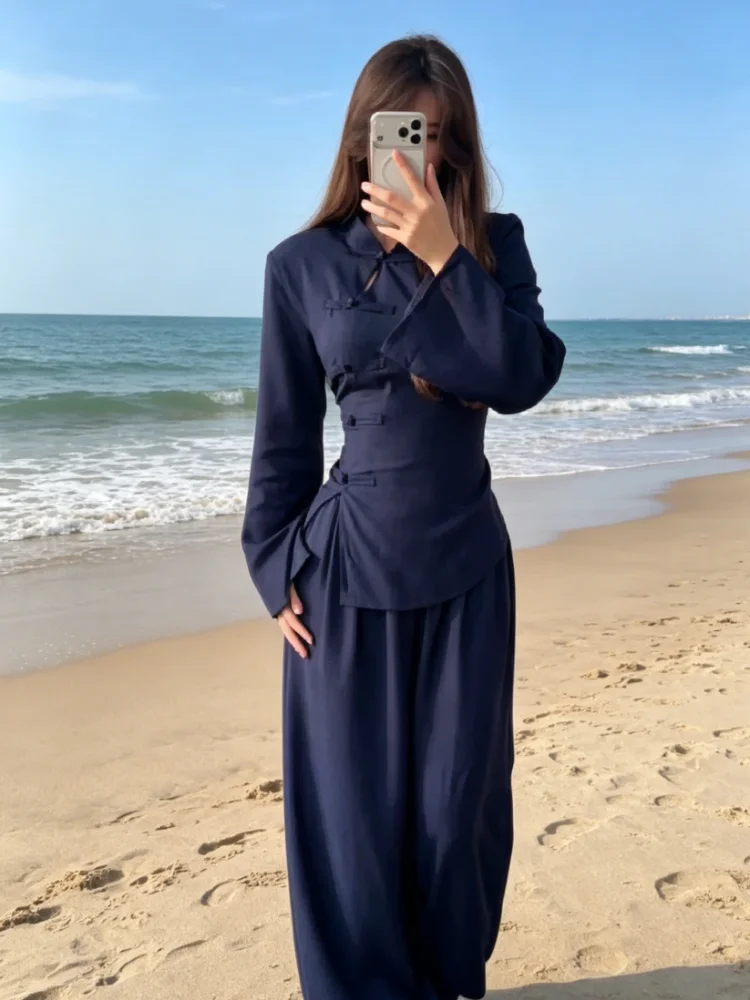 Neues Chinesisches 2-Teiliges Damen-Kombi-Set: Schickes Langarm-Oberteil mit Froschknöpfen und Bequeme Hochtaillierte Weite Hose für den Berufseinsatz – Detail 2