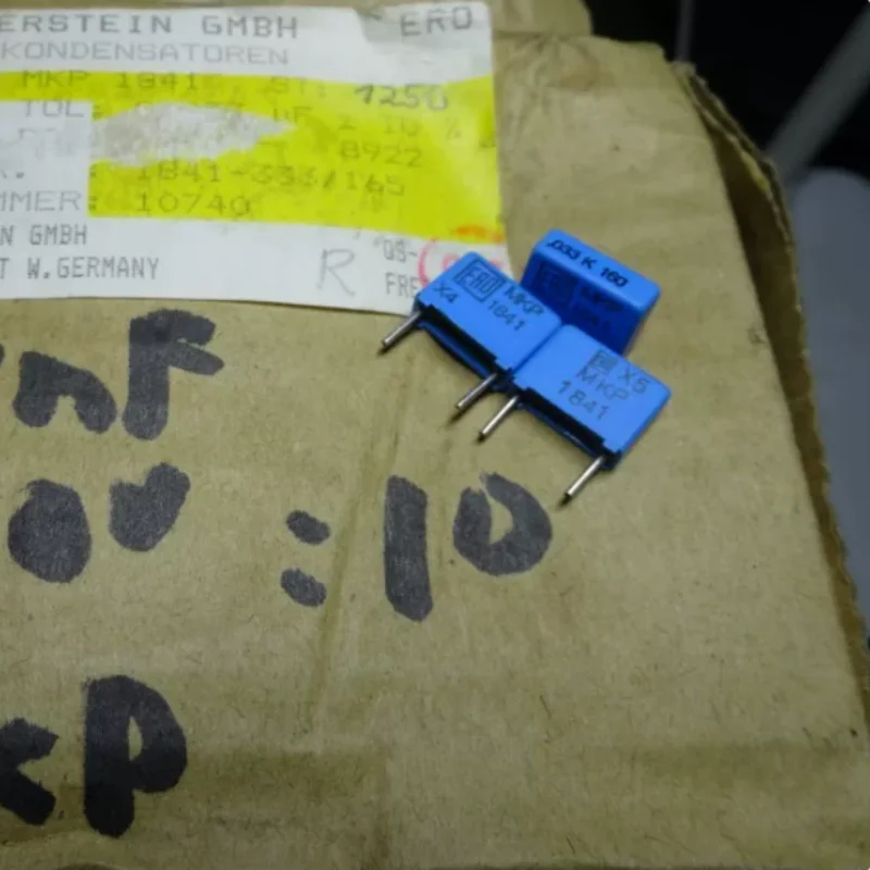 10pcs-100pcs German ERO MKP1841 0.033uf/160V 33nf 333 Smurfs film capacitor 10MM