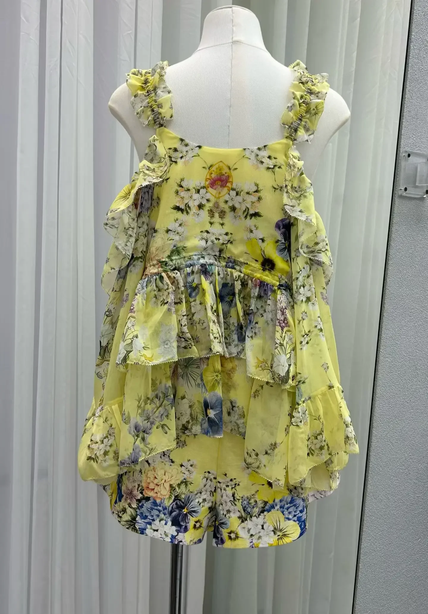 여성 플로럴 프린트 세트 크리스탈 비즈 장식 V넥 오프숄더 플레어 슬리브 실크 셔츠 탑 + 하이웨이스트 린넨 반바지