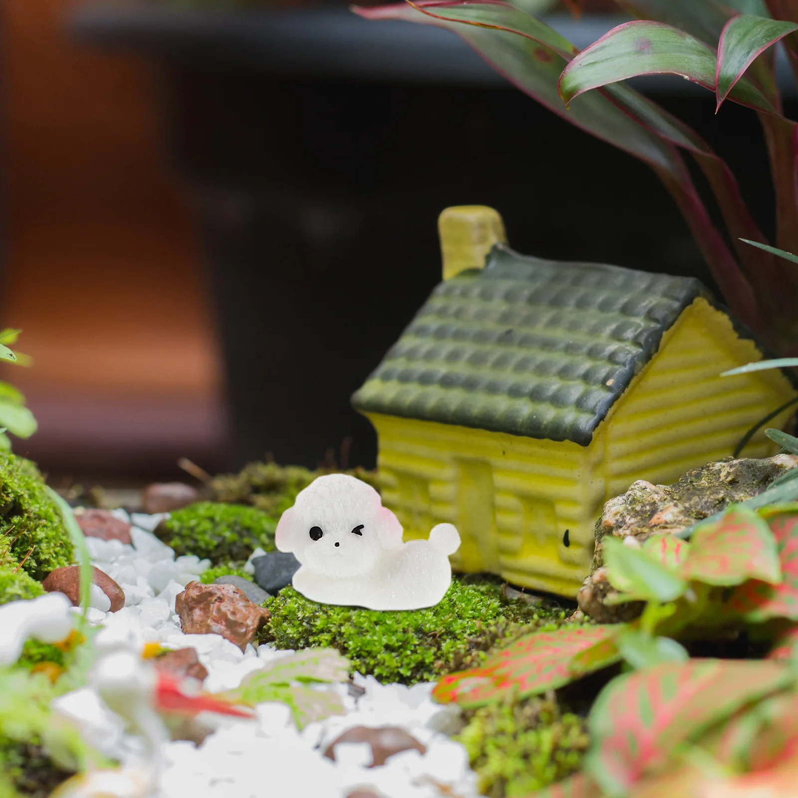 

12 pcs Bear Dog Mini Statue Resin Puppy Figurines For Car Dashboard Home Garden Decor Small Resin Animals Plant Ornament