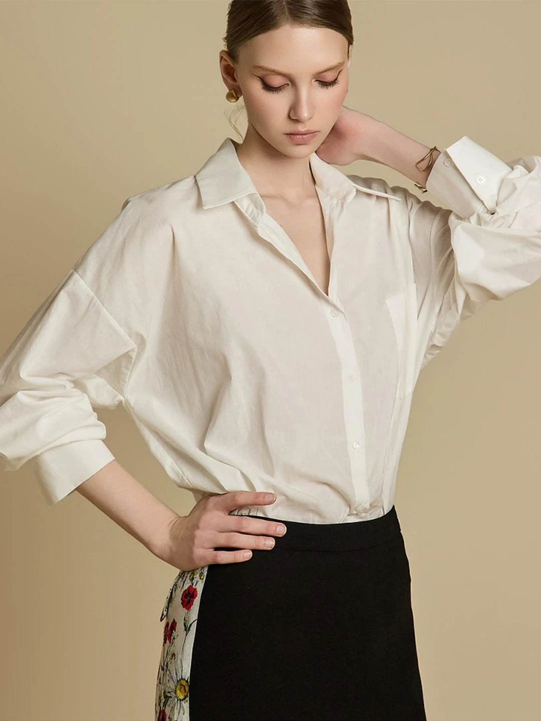 Camisa informal de mujer con cuello vuelto y bolsillo en el pecho, manga larga y hombros caídos, estilo holgado, nueva colección otoño-invierno 205, de Leptical Queen.