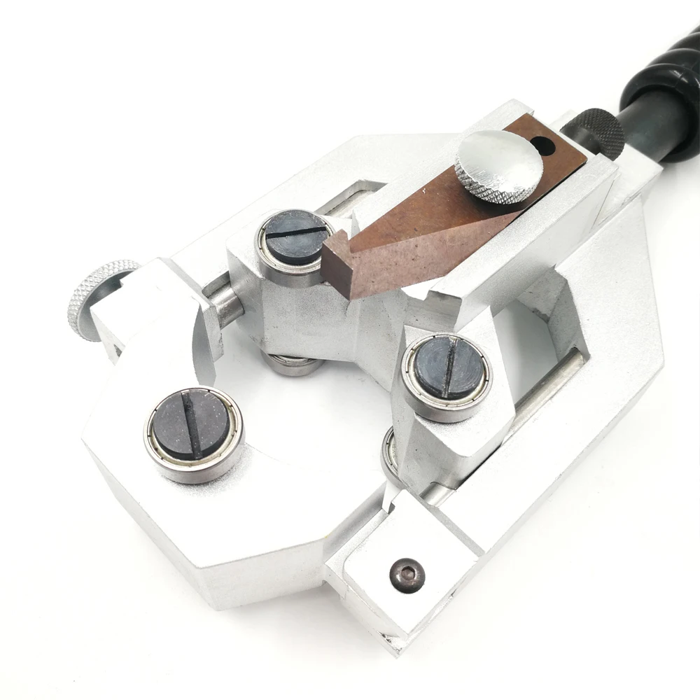 Kabelabisolierwerkzeug KBX-65 Elektrischer Kabelabisolierer mit max. 65 mm