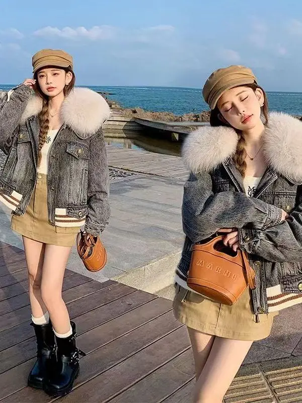 

Thiened Faux Fur Collar Jaet Women's Young Sle Small Size Denim Top Autumn Winter New Arrival Coat with Removable Fur C...