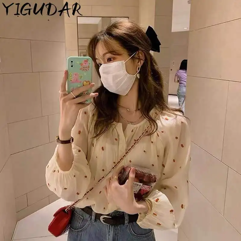 

Summer Solid Color Chiffon Blouse Women Sweet Loose Puff Short Sleeve Tops Casual Hooked Flower Hollow Apricot Shirt women tops