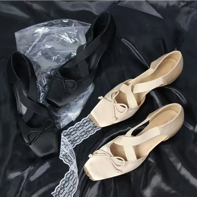 

New Womens Mary Jane Shoes Exquisite Square Head Casual Shoes for Woman Fashion Ballet Low Heels Designer Shoes Zapatos De Mujer