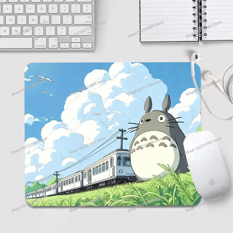 토토로 18X22cm 마우스 패드 애니메이션 만화 게임 - Gaming Accessories For Room 리뷰 및 가격