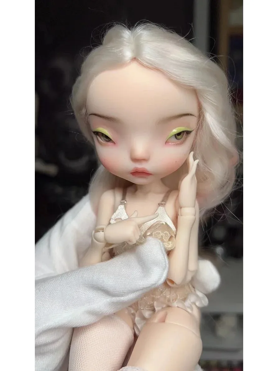 New sd BJD doll 1/6 points female baby Meat Treasure joint action doll Cute can love card meat soo free shipping