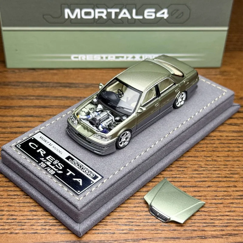 MORTAL 1:64 Base Xianda CRESTA Millennium Green Customized Color Alloy Car Model Festival Gifts,  Adult Collectibles.