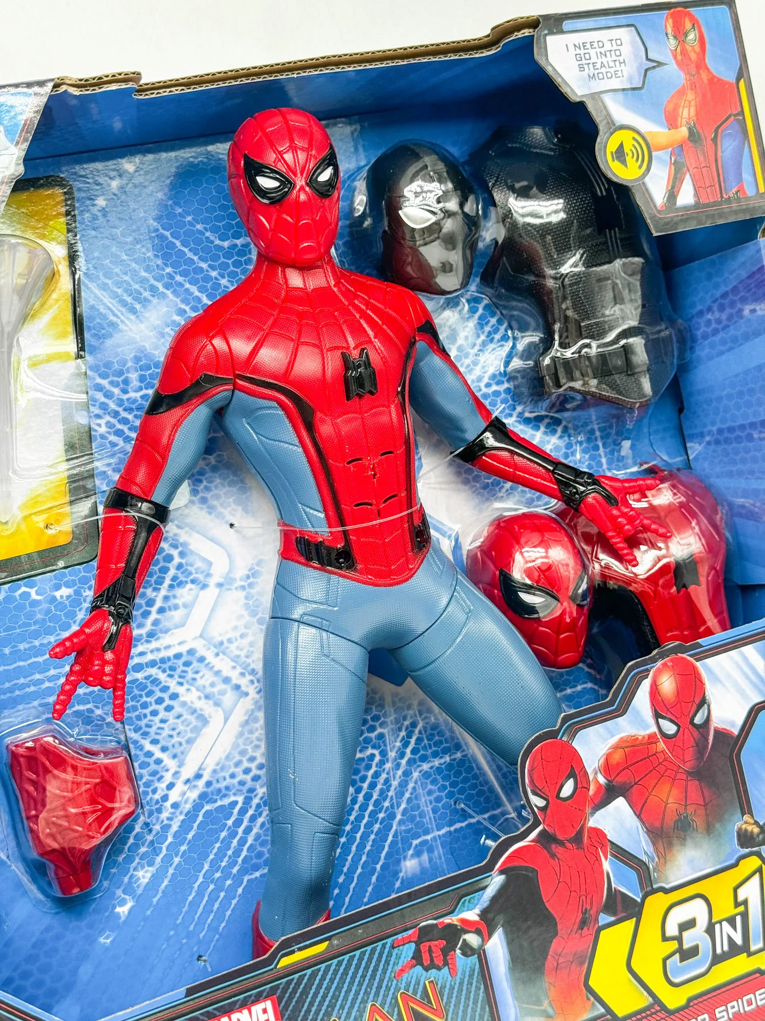 Hasbro Marvel figurki Hulk czarna pantera Spider-Man Iron Man zabawki modele kolekcja ozdoby prezenty urodzinowe dla dzieci